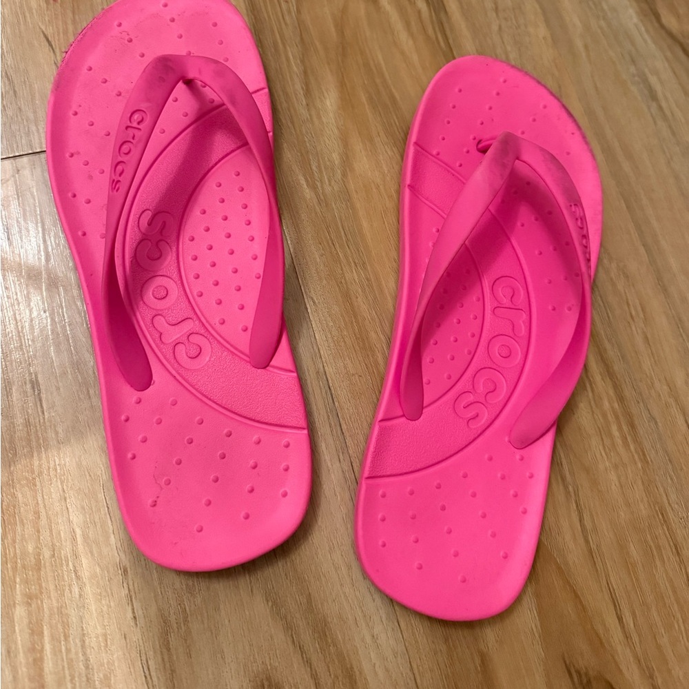 CROCS Hot Pink Flip Flop Sandals